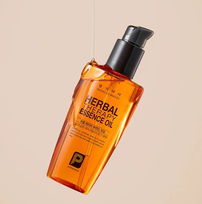 DAENG GI MEO RI Honey Therapy Essence Hair Oil - 100ml
