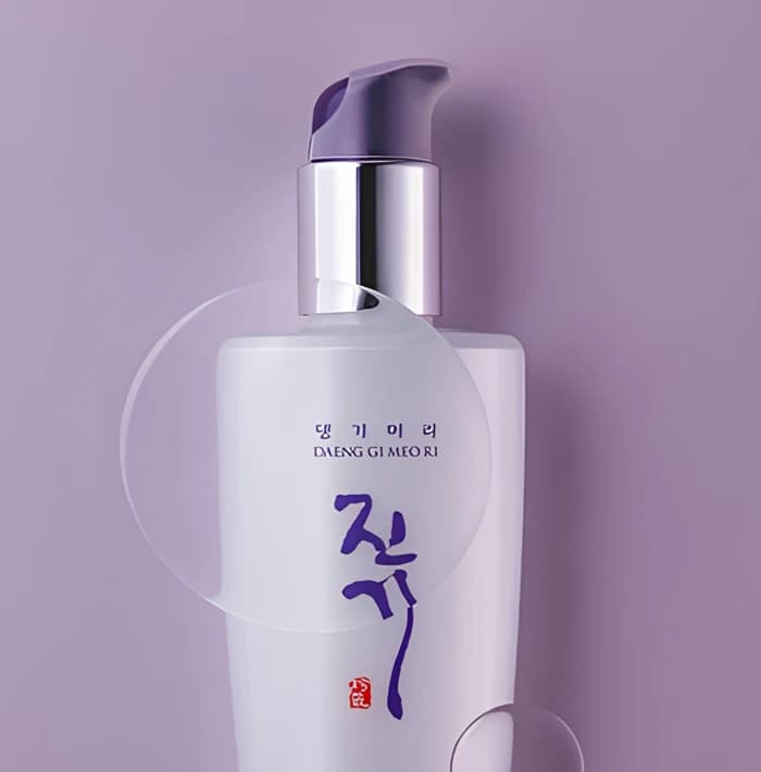 DAENG GI MEO RI Vitalizing Hair Serum - 140ml